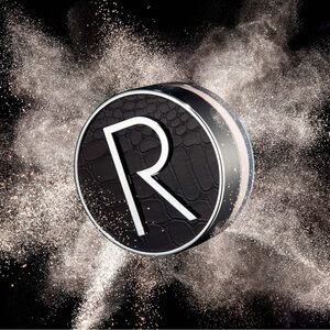 NIB🪩 Rodial Glass Powder Loose Blurring Powder